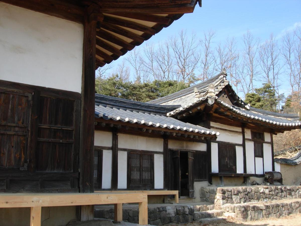 Ahndong Kimjongtaek Yangsodang Andong Extérieur photo