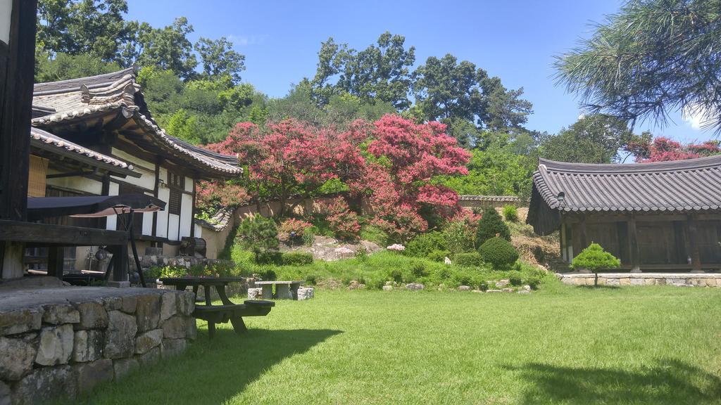 Ahndong Kimjongtaek Yangsodang Andong Extérieur photo