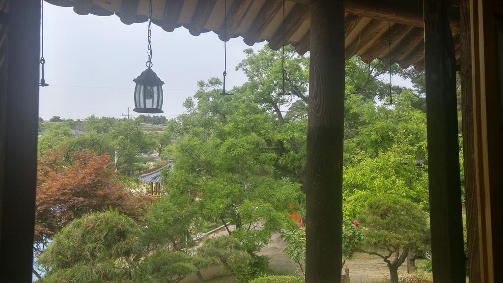 Ahndong Kimjongtaek Yangsodang Andong Extérieur photo